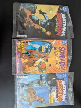 DC Scooby-Doo! & Batman Colorful Trio Comic Set